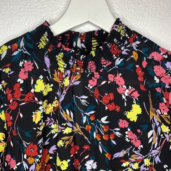 Allison Joy Gigi Smocked Neck Black Floral Blouse Size Extra Small - Picture 3 of 11